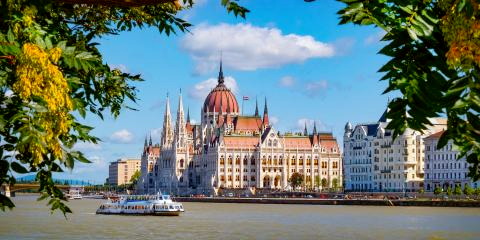 Titelbild für Donau-Kreuzfahrt mit der MS Vista Fidelio****